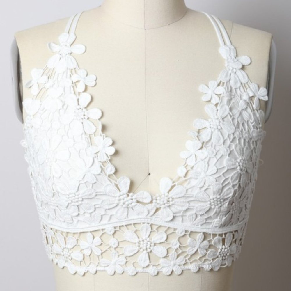 Daisy Crochet Bralette - White - Small, Medium, Large